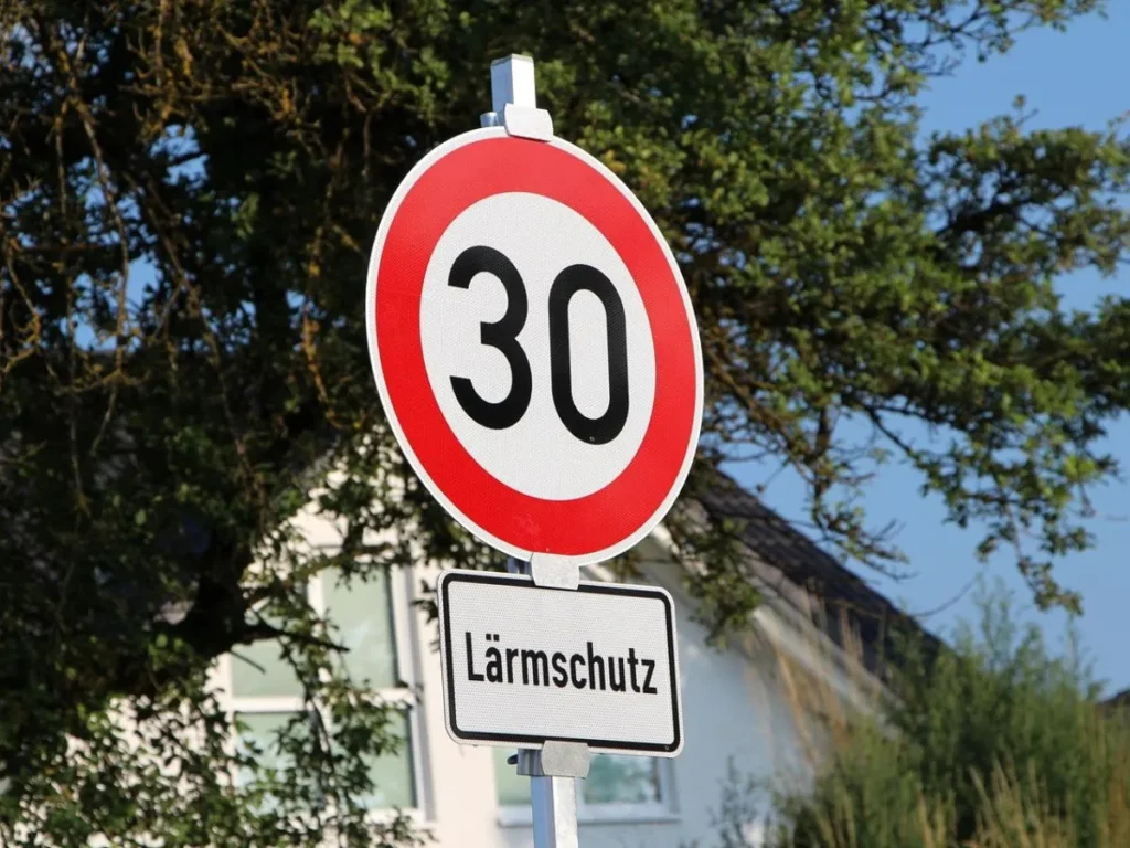 Section 79: Insertion of Traffic Signs